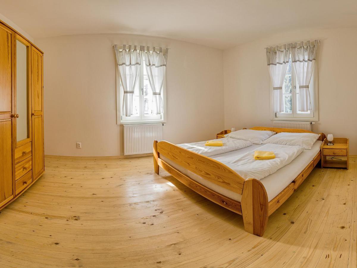 Svajciarsky Dom Guest House Vysoke Tatry Ngoại thất bức ảnh