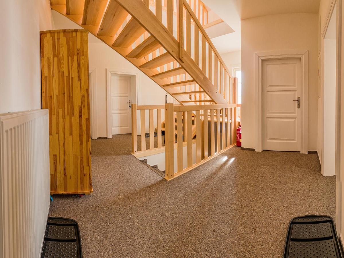 Svajciarsky Dom Guest House Vysoke Tatry Ngoại thất bức ảnh