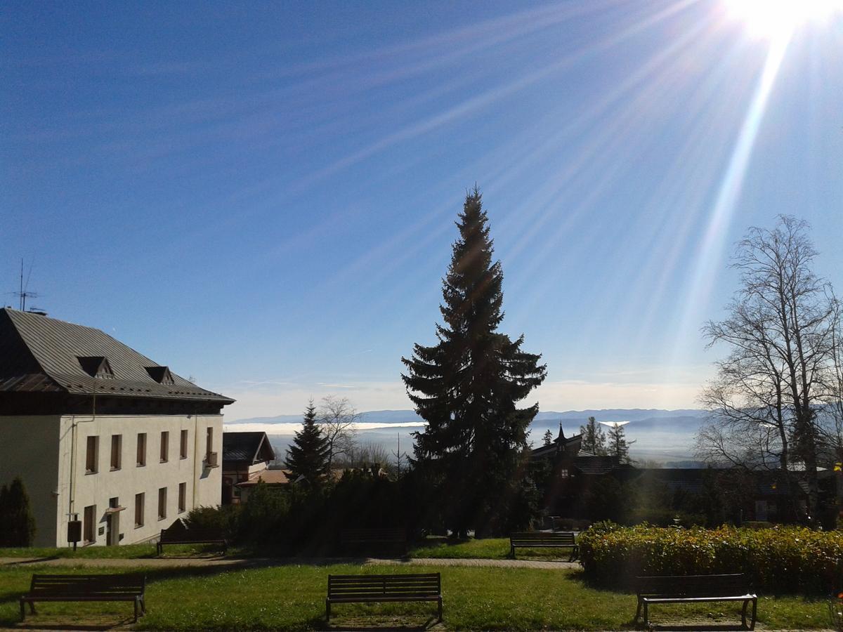 Svajciarsky Dom Guest House Vysoke Tatry Ngoại thất bức ảnh