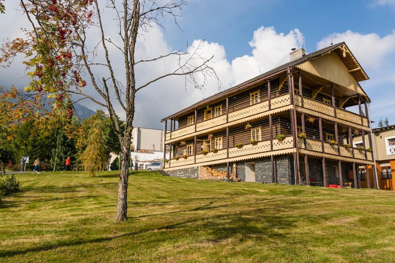 Svajciarsky Dom Guest House Vysoke Tatry Ngoại thất bức ảnh