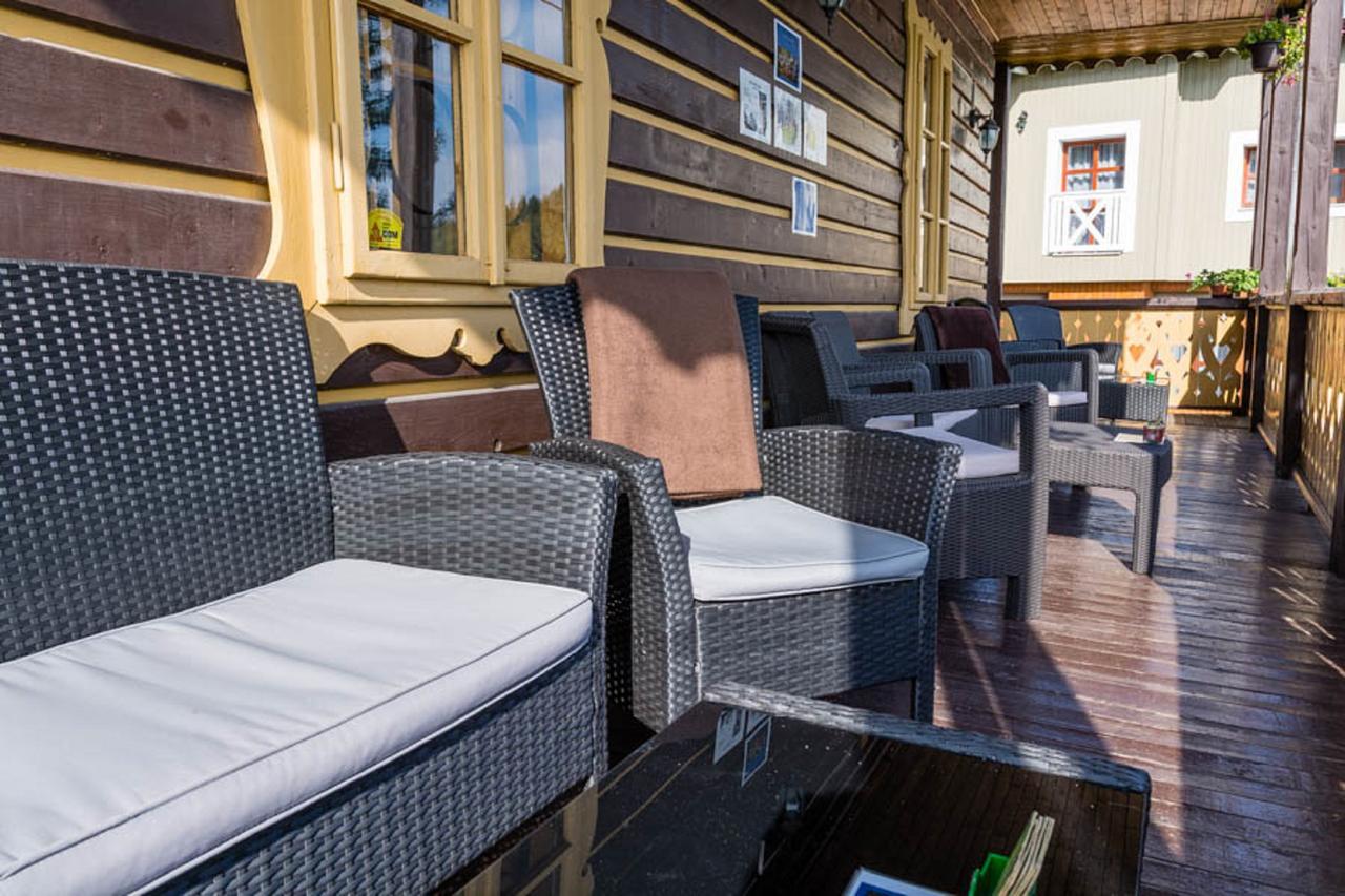 Svajciarsky Dom Guest House Vysoke Tatry Ngoại thất bức ảnh